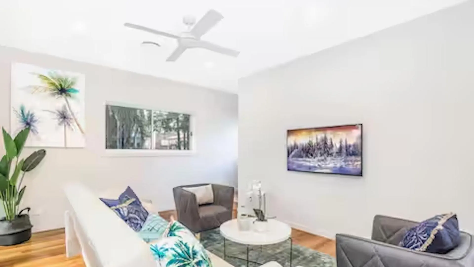 شقة Park Ave Retreat - 3 Carparks, Wifi, Bbq, King Bed بريزبين