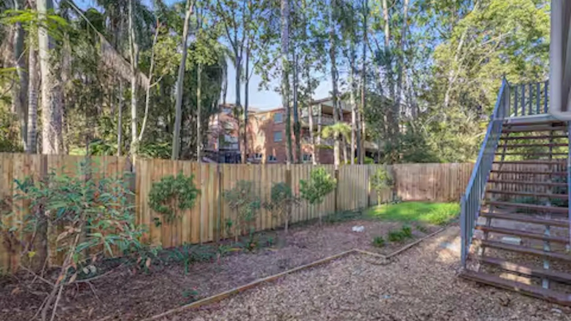 شقة Park Ave Retreat - 3 Carparks, Wifi, Bbq, King Bed بريزبين