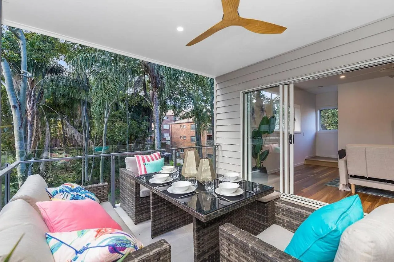 شقة Park Ave Retreat - 3 Carparks, Wifi, Bbq, King Bed بريزبين